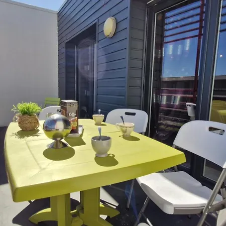 Διαμέρισμα - Avec Balcon - Confort Et Detente Garantis !